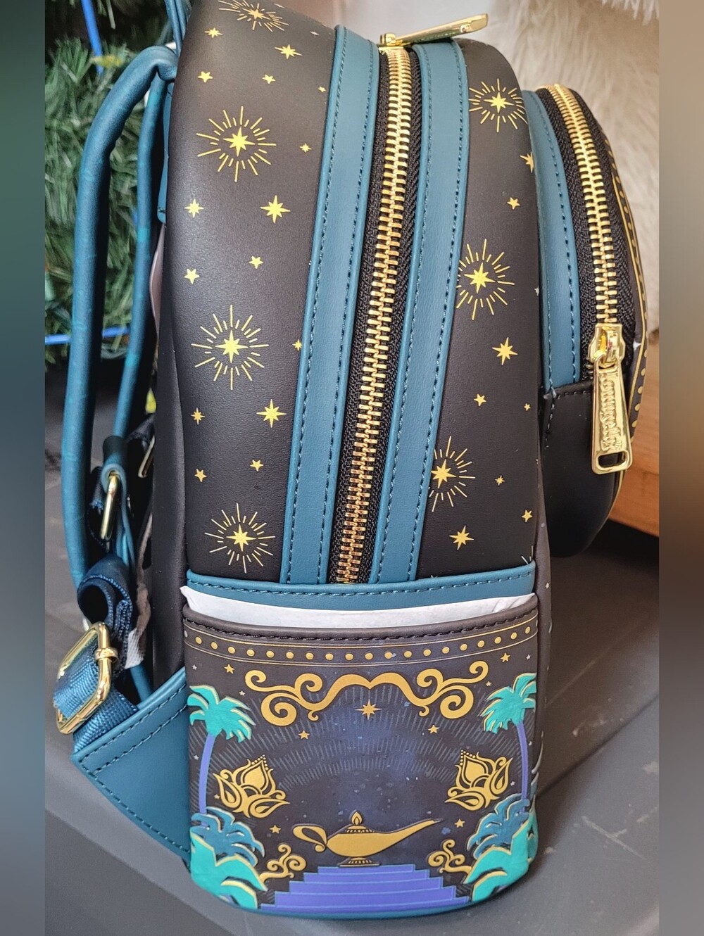 Loungefly Aladdin Exclusive Princess Jasmine Moonlit Palace Mini Backpack - Picture 6 of 8